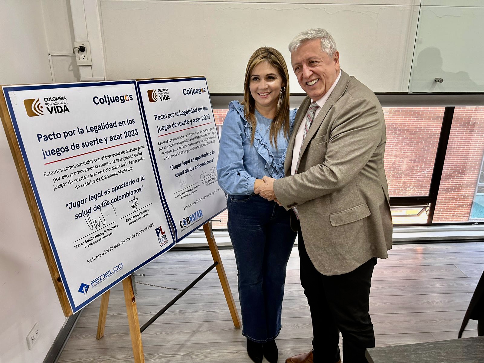 Foto Pacto 03 Foto Pacto 03